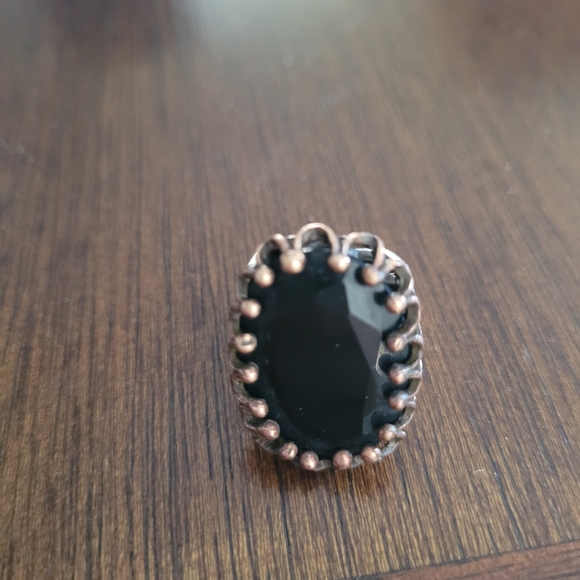 CasualWomen'sRing - Picture 6 of 7